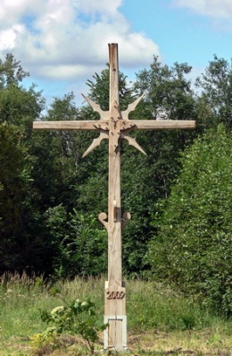 Kryžius Sedos girioje, past. 2009 m.