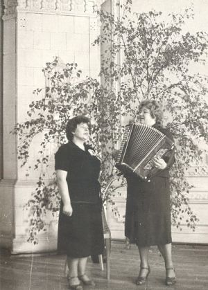 Serksnenu kulturos namai 1984.MKE.jpg